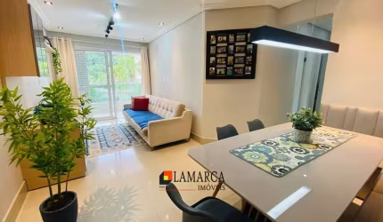 Apartamento de padrao c/3 dts a venda em Guaruja