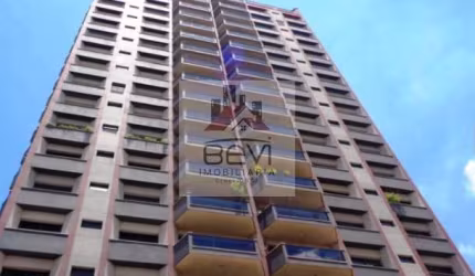 Cobertura Tripléx no Edifício Lago Azul; Venha conferir!