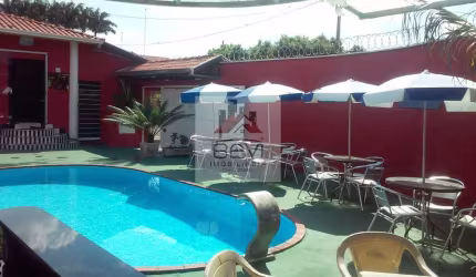 Casa com 6 dorms, Jardim São Francisco, Piracicaba - R$ 650 mil, Cod: 7423