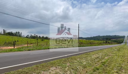 Área na rod. Geraldo de Barros, com 436m de frente e 56.400m²