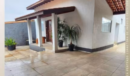 Casa para Venda em São João da Boa Vista, Vila Valentin, 3 dormitórios, 1 suíte, 2 banheiros, 3 vagas