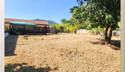 Chácara para Venda em São João da Boa Vista, Jardim das Paineiras, 3 dormitórios, 1 suíte, 2 banheiros, 2 vagas