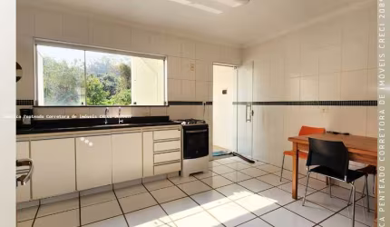Casa para Venda em São João da Boa Vista, Jardim del Plata II, 2 dormitórios, 1 banheiro, 2 vagas