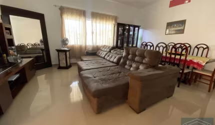 Casa para Venda em Caraguatatuba, Jardim Nomar, 3 dormitórios, 1 suíte, 1 banheiro, 3 vagas