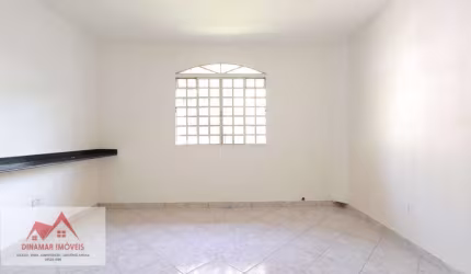 Alugue casa comercial em  Bosque da Saúde