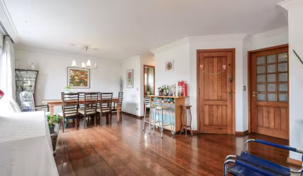 Apartamento tipo para venda com 3 quartos, sendo 1 suíte, 158m²