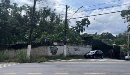 Terreno residencial para venda, 757m²