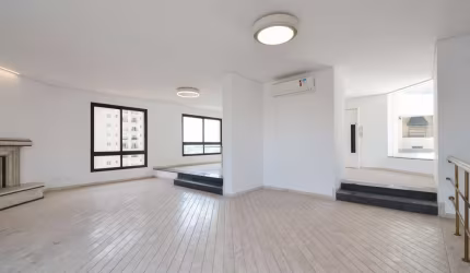 Cobertura para venda com 3 quartos, sendo 1 suíte, 485m²