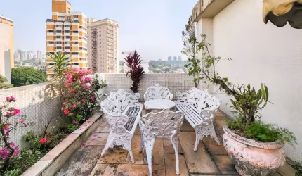 Cobertura para venda com 3 quartos, sendo 3 suítes, 620m²