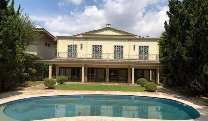 Casa tipo para venda, 960m²