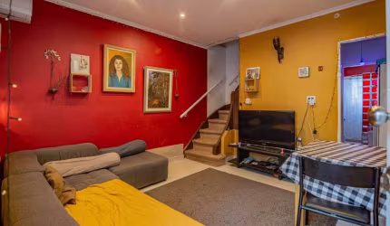 Casa tipo para venda com 2 quartos, 120m²