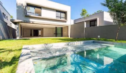 Casa em Condomínio à Venda com 845m², 4 dormitórios, 4 suítes, 2 salas e 6 vagas!!!