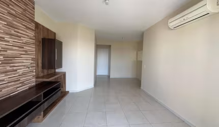Apartamento com 74 m², 2 quartos sendo 1 suíte à venda no bairro Bela Vista.