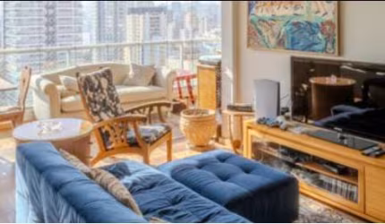 Apartamento com 143 m², 4 quartos sendo 3 suítes à venda no bairro Vila Madalena.