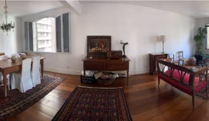 Lindo Apartamento em Itaim Bibi com 160 m²