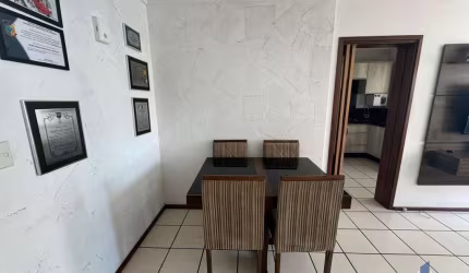 Apartamento Quadra Mar para Venda em Balneário Camboriú, CENTRO, 2 dormitórios, 1 suíte, 2 banheiros, 1 vaga
