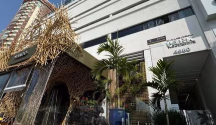 Apartamento Frente Mar para Venda em Balneário Camboriú, CENTRO, 2 dormitórios, 1 suíte, 2 banheiros, 1 vaga