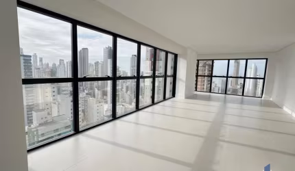 Apartamento Zona Central para Venda em Balneário Camboriú, CENTRO, 4 dormitórios, 2 suítes, 4 banheiros, 3 vagas