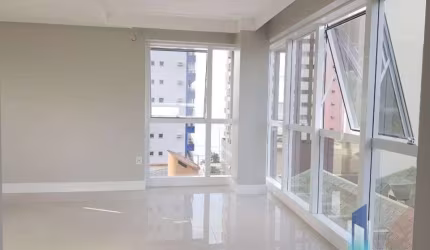 Apartamento Quadra Mar para Venda em Balneário Camboriú, BARRA SUL, 3 dormitórios, 3 suítes, 4 banheiros, 3 vagas