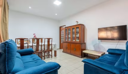 Casa tipo para venda com 4 quartos, sendo 1 suíte, 187m²