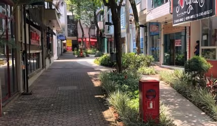 Edifício monousuário para venda e locação, 147m²