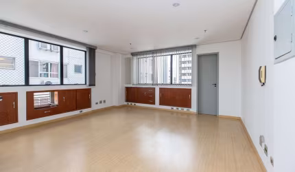 Conjunto comercial para venda, 38m²