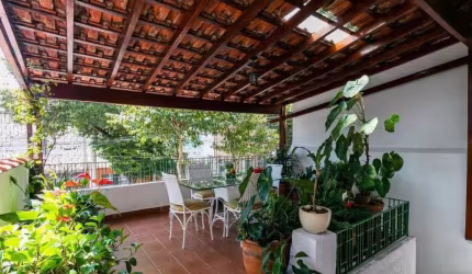 Casa tipo para venda com 3 quartos, sendo 1 suíte, 107m²