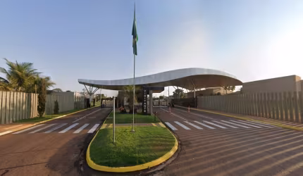 Lote em condomínio para venda, 517m²
