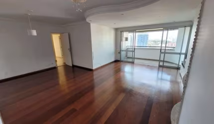Apartamento de 165m² com 4 Quartos e 2 Vagas à Venda na Vila Sônia