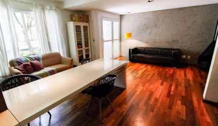Casa de condomínio à venda com 106m², 3 quartos e 2 vagas