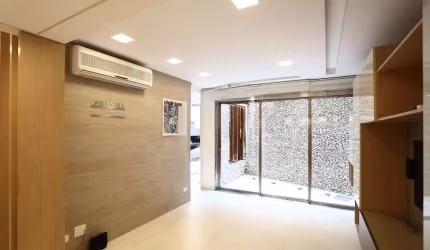 Casa de condomínio à venda com 204m², 3 quartos e 2 vagas