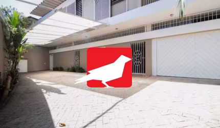 Casa em Sumaré com 500m², 4 quartos, 4 suítes, 5 vagas.