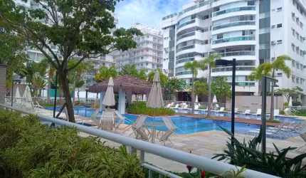 Lindo apartamento a venda porteira fechada, no Recreio dos Bandeirantes , original 4 quartos transformados em 3 quartos 1 suíte com a sala ampliada em um belíssimo condomínio clube !