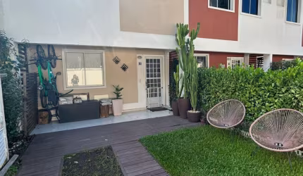 Linda casa a venda em Vargem Pequena com 3 quartos 1 suíte em um belíssimo condomínio clube !
