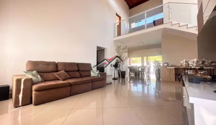 Sobrado Casa de Vila para Venda no bairro Ninho Verde II, 3 dorm, 1 suíte, 6 vagas, 200,00 m, 450,00 m