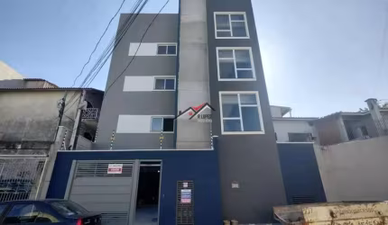 Apartamento com sacada e vaga de garagem na Vila Dalila