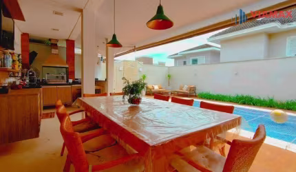 Casa com 4 dormitórios à venda, 198 m² por R$ 2.000.000,00 - Urbanova - São José dos Campos/SP