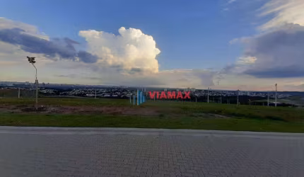Terreno à venda, 330 m² por R$ 680.000 - Cond. Terras Alpha - Urbanova - São José dos Campos/SP