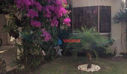 Casa à venda, 200 m² por R$ 1.700.000,00 - Urbanova - São José dos Campos/SP