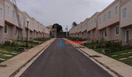 Sobrado com 2 dormitórios à venda por R$ 250.000,00 - Vila São Geraldo - São José dos Campos/SP