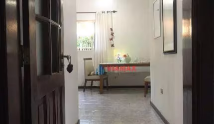 Casa com 3 dormitórios à venda, 365 m² por R$ 1.790.000 - Jardim Esplanada II - São José dos Campos/SP