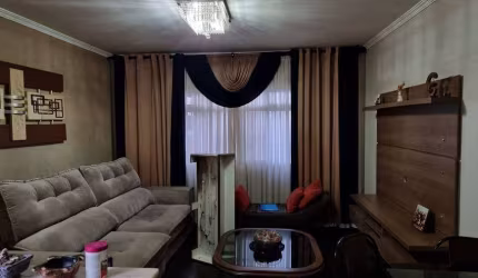 Casa a venda com 315m² com 4 quartos - 5 vagas - Próximo ao Metrô - Bairro Penha - São Paulo - SP