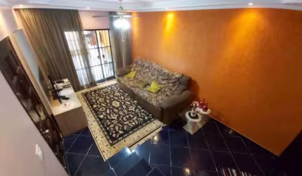 Sobrado a venda possui 133m² com 3 quartos em Jardim Rodolfo Pirani - São Paulo - SP