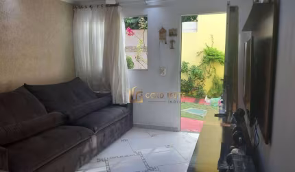 Sobrado com 2 dormitórios à venda, 60 m² por R$ 290.000 - Parada XV de Novembro