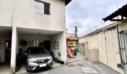 Sobrado com 2 dormitórios à venda, 70 m² por R$ 309.000,00 - Itaquera - São Paulo/SP