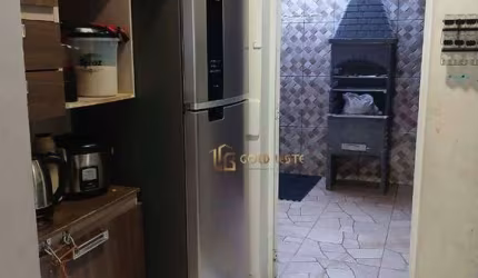Sobrado com 2 dormitórios à venda, 49 m² por R$ 225.000 - Água Espraiada - Cotia/SP