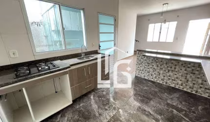 Sobrado com 2 dormitórios à venda, 70 m² por R$ 390.000 - Itaquera - São Paulo/SP