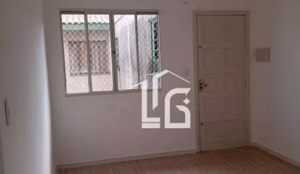 Apartamento com 2 dormitórios à venda, 50 m² por R$ 170.000 - Conjunto Residencial José Bonifácio - São Paulo/SP