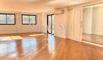 Apartamento com 4 quartos à venda na Avenida Washington Luís, 1576, Jardim Marajoara, São Paulo por R$ 3.299.000