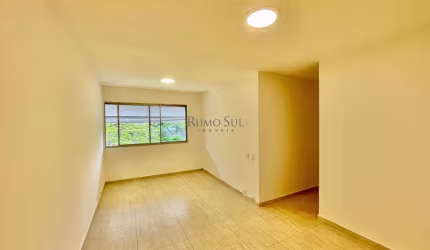 Apartamento com 3 quartos à venda na Rua Sócrates, 625, Vila Sofia, São Paulo por R$ 570.000